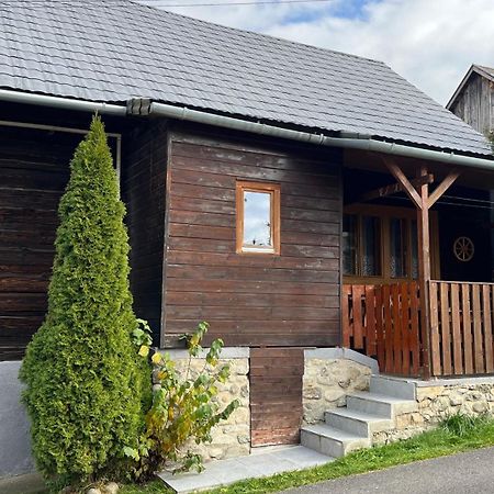 Drevenica U Porubaena Βίλα Jakubovany  Εξωτερικό φωτογραφία